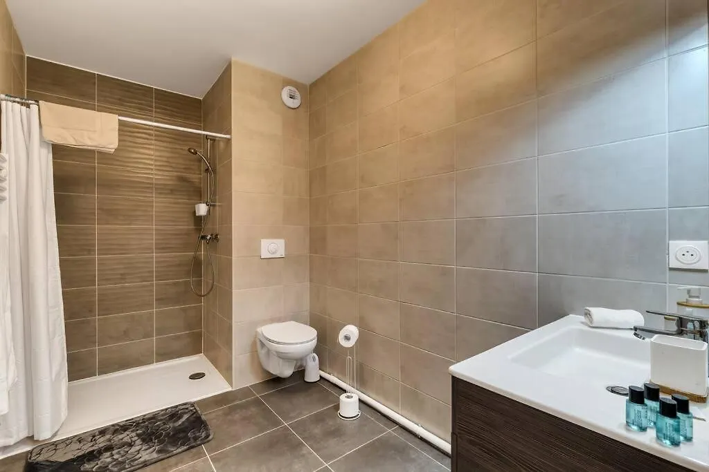 Apartment Zenbnb - Rova - 4 Pers - Centre Ville- Wifi Annemasse